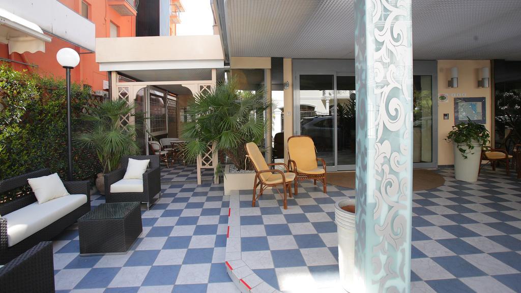 Hotel Venezia Rimini Bagian luar foto