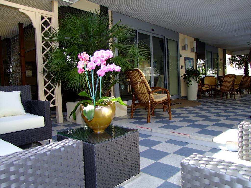 Hotel Venezia Rimini Bagian luar foto
